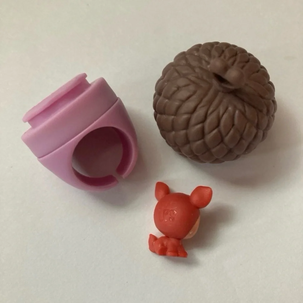 Littlest Pet Shop Teensies Deer With Acorn Wearable Ring